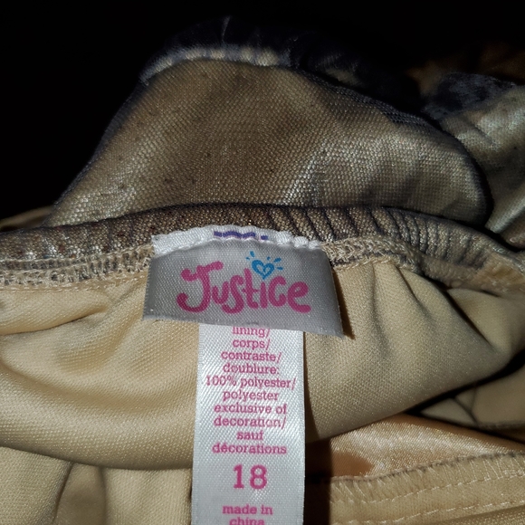 Girls dress - Picture 2 of 3